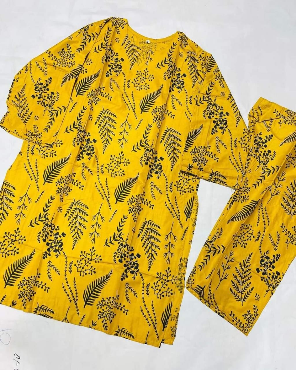 (yellow) 2 Pcs Women’s Stitched Petal print  Linen  casual wear for Women